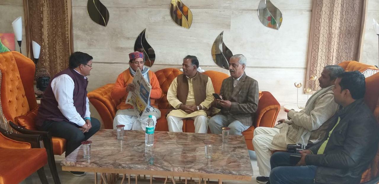 Hotel Palm Luxury In Mainpuri Luaran gambar